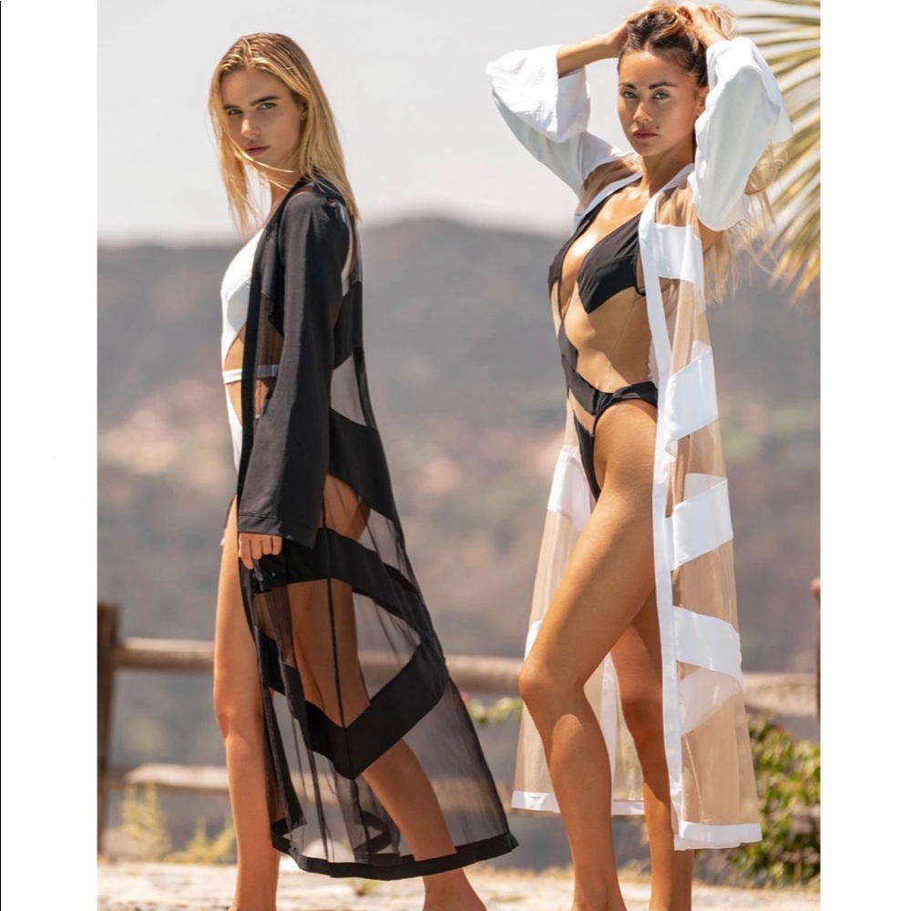 Mira Zadeh cover up